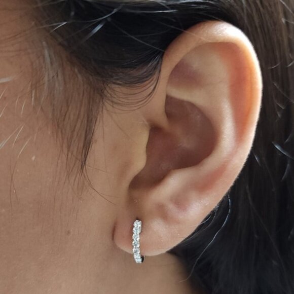 14Kt Gold 0.24 Ct Lab Grown Diamond Huggie Hoop Earrings - Picture 1 of 5